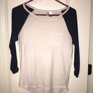 ❤️H&M BASEBALL TEE❤️